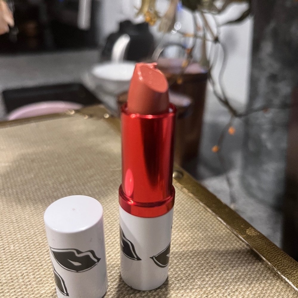 Smashbox Lipstick